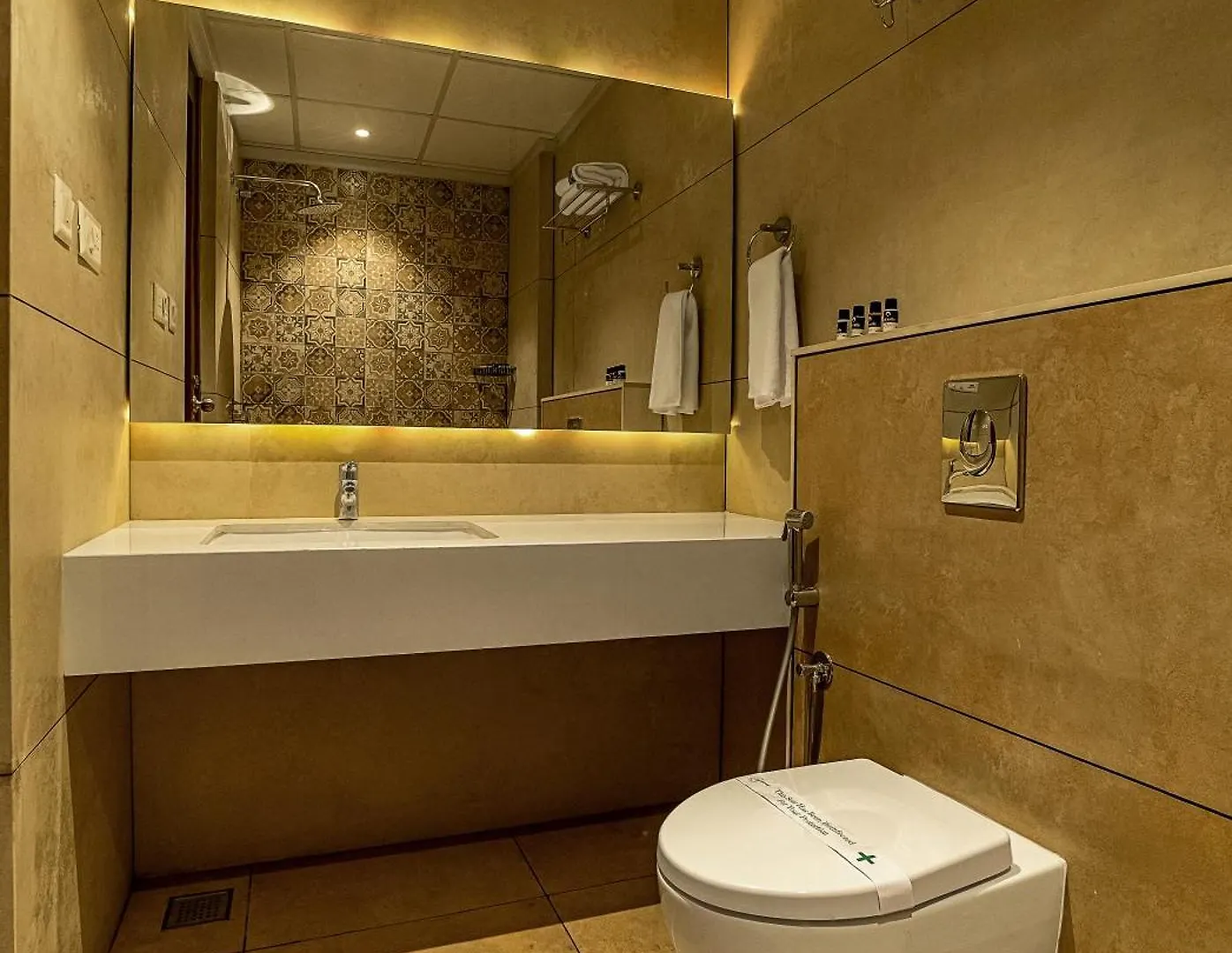Palcastle Regency Hotel Palakkad